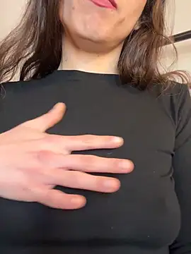 YourSlutQueen online show from March 2026 09:50:02 AM