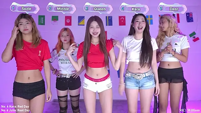 Snapshot of G-Velvet chatting on July 2026 06:55:02 PM G-Velvet online show from July 2026 06:55:02 PM