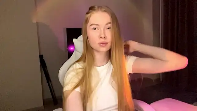 LumiSun online show from February 2026 08:05:02 PM