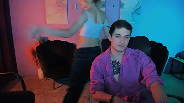 beauty liam online show from February 2026 09:07:01 PM