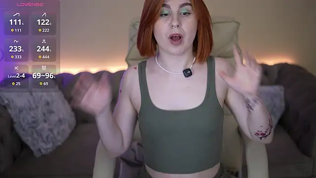 GingerPinky online show from May 2026 12:55:01 PM