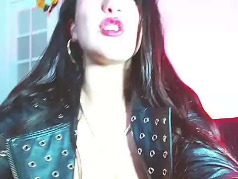 Snapshot of cleodoranoir chatting on January 2026 07:11:01 PM cleodoranoir online show from January 2026 07:11:01 PM