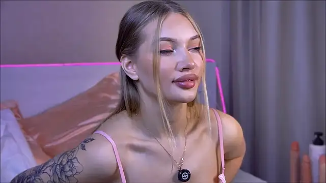 soft-tide online show from April 2026 01:01:02 PM