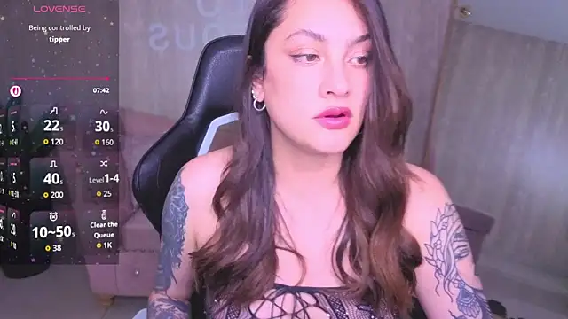 Aria95 a online show from April 2026 07:52:02 PM