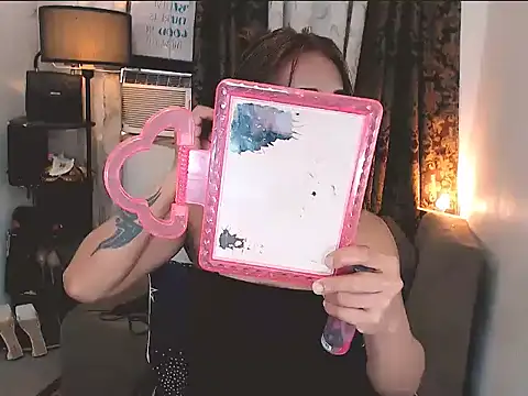 Snapshot of alexamihho chatting on February 2026 02:39:02 AM alexamihho online show from February 2026 02:39:02 AM