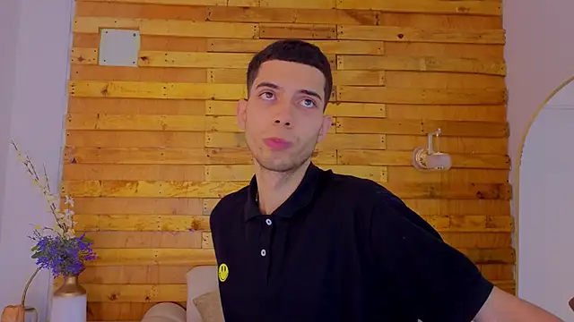 prettyboyy 13 online show from January 2026 07:16:02 PM