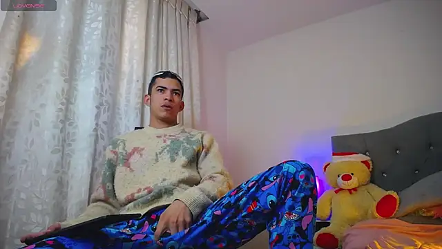 TOMBOYSEXX online show from December 2025 01:16:02 PM