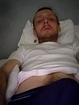 CrookedBunk3527 online show from January 2026 09:39:02 PM