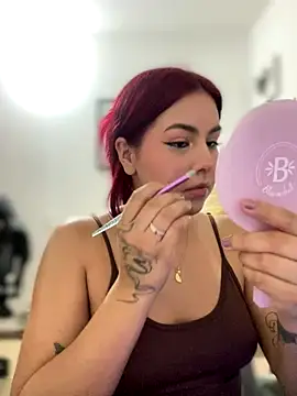 Zarahs Blare1 online show from December 2025 02:30:02 AM