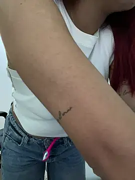 Zarahs Blare1 online show from February 2026 01:59:02 AM