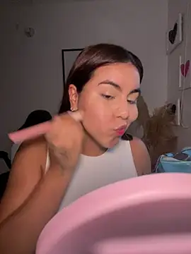 Zarahs Blare1 online show from July 2026 11:33:02 PM