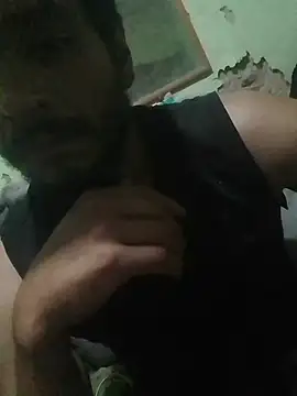 Snapshot of mavyz56 chatting on May 2026 11:35:01 PM mavyz56 online show from May 2026 11:35:01 PM