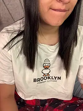 Val12777 online show from April 2026 12:06:02 PM