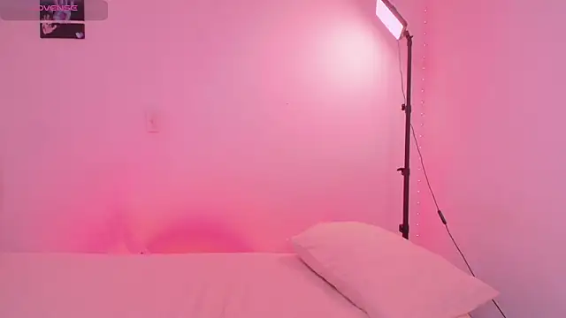 CharlottegrayX online show from February 2026 07:51:01 AM