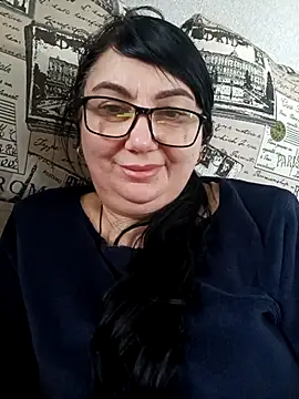 MariSwan222 online show from February 2026 12:15:01 PM