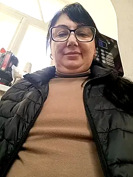 MariSwan222 online show from April 2026 08:13:01 AM