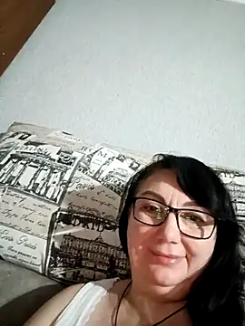 MariSwan222 online show from July 2026 08:44:02 PM