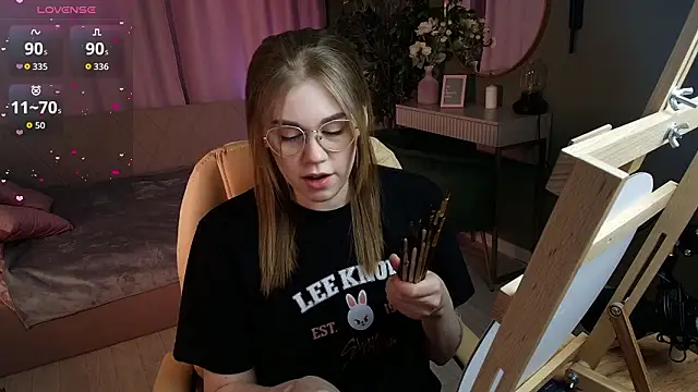 Snapshot of Alison_Doody chatting on March 2026 07:43:01 AM Alison Doody online show from March 2026 07:43:01 AM