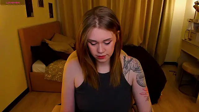 Snapshot of Alison_Doody chatting on March 2026 07:35:01 AM Alison Doody online show from March 2026 07:35:01 AM