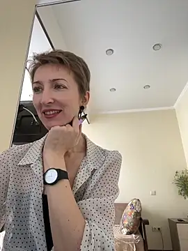 Snapshot of Sensual_Flower chatting on February 2026 09:19:02 AM Sensual Flower online show from February 2026 09:19:02 AM