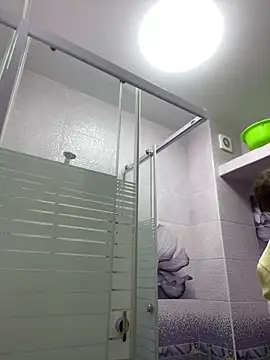 Snapshot of Sensual_Flower chatting on February 2026 07:07:01 AM Sensual Flower online show from February 2026 07:07:01 AM