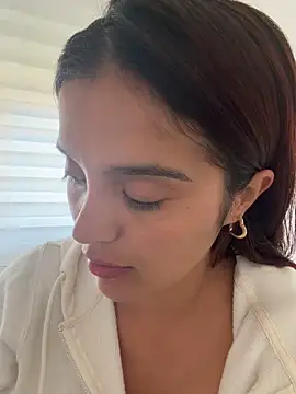 Snapshot of lara_beker chatting on May 2026 04:45:02 PM lara beker online show from May 2026 04:45:02 PM