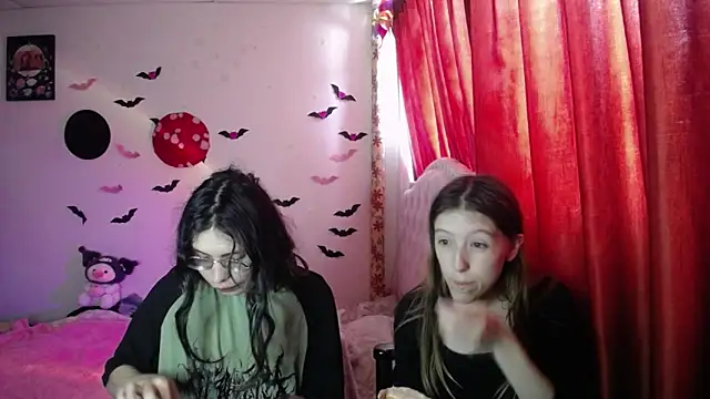 Briar y Blair online show from April 2026 03:29:01 PM