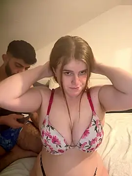 daddysgirly003 online show from January 2026 09:42:02 PM