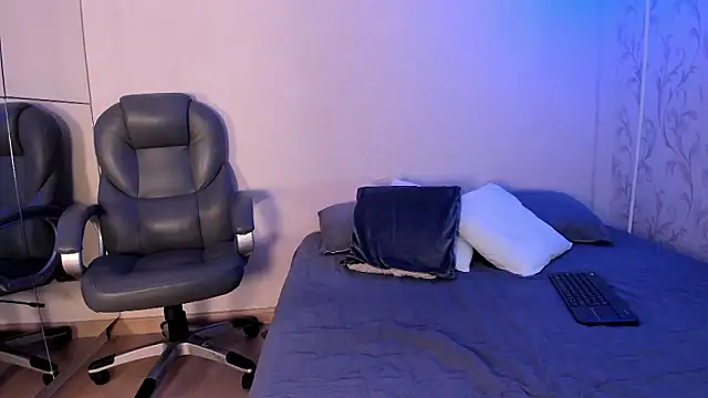  TaylorBlack online show from February 2026 11:39:01 AM