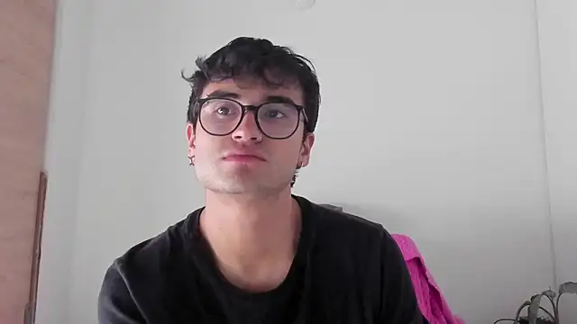 charlie dicker online show from May 2026 09:24:02 PM