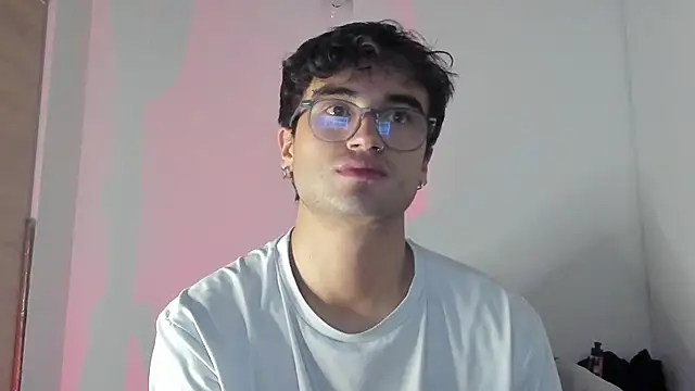 charlie dicker online show from May 2026 03:26:01 AM