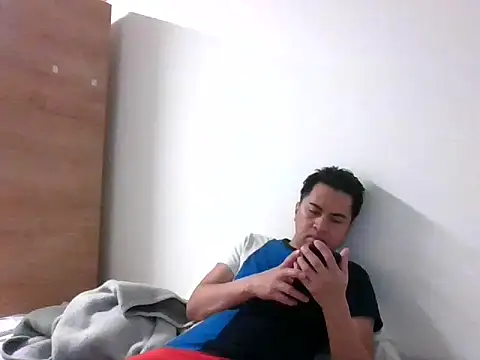 sweetpinoy2027 online show from February 2026 09:35:02 AM