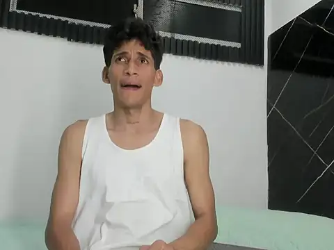 Emer santos online show from March 2026 07:42:01 PM