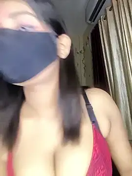 Snapshot of Zaayaa_2 chatting on June 2026 05:37:01 PM Zaayaa 2 online show from June 2026 05:37:01 PM
