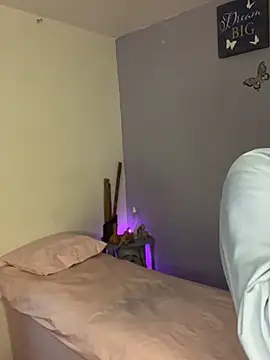 Amyy 1 online show from March 2026 11:31:02 PM