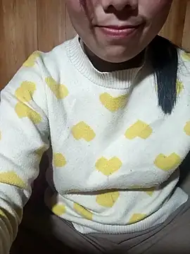 Snapshot of Chloe-ee chatting on February 2026 06:59:02 AM Chloe-ee online show from February 2026 06:59:02 AM