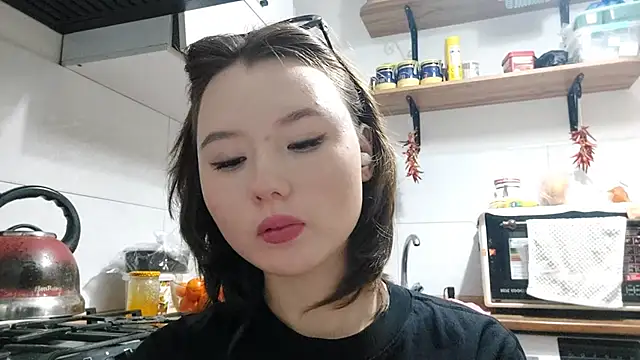 Snapshot of VelmaMaasch chatting on February 2026 01:59:01 PM VelmaMaasch online show from February 2026 01:59:01 PM