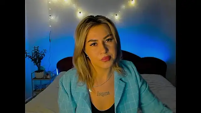 Snapshot of Roxi_Joy chatting on January 2026 08:12:01 PM Roxi Joy online show from January 2026 08:12:01 PM