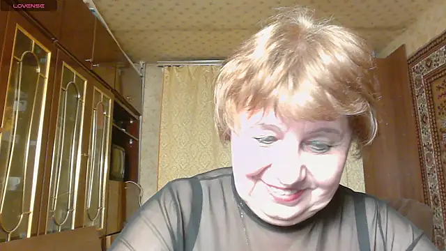 Casey peach online show from January 2026 04:01:02 PM