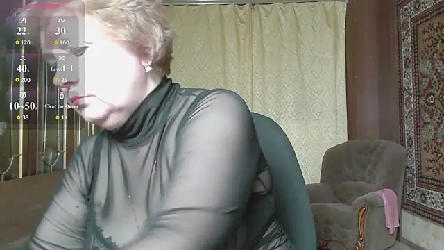 Snapshot of Casey_peach chatting on July 2026 04:31:02 PM Casey peach online show from July 2026 04:31:02 PM
