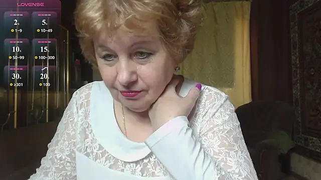Snapshot of Casey_peach chatting on July 2026 06:49:02 AM Casey peach online show from July 2026 06:49:02 AM