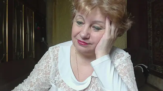 Snapshot of Casey_peach chatting on July 2026 10:19:01 PM Casey peach online show from July 2026 10:19:01 PM
