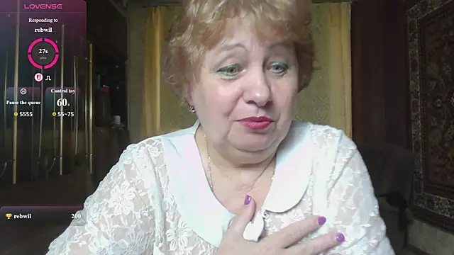Snapshot of Casey_peach chatting on July 2026 07:07:01 AM Casey peach online show from July 2026 07:07:01 AM