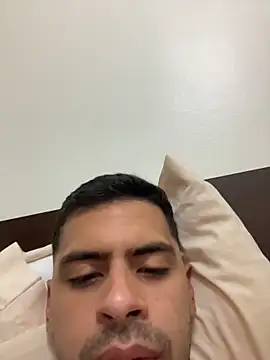 HotWhisper22 online show from December 2025 03:57:01 AM