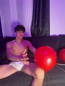 saphirafox online show from February 2026 10:27:02 PM