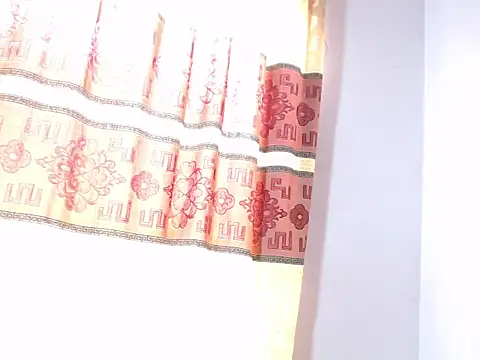 Snapshot of litte_ebonyx chatting on December 2025 07:21:02 PM litte ebonyx online show from December 2025 07:21:02 PM