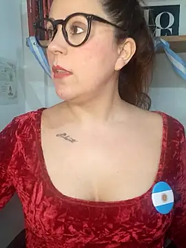 Snapshot of SofiEsteves chatting on June 2026 02:38:01 PM SofiEsteves online show from June 2026 02:38:01 PM