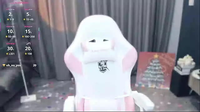 shuimitao520 online show from December 2025 11:05:01 AM