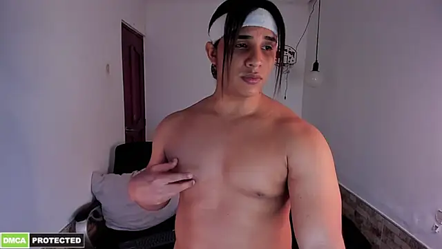 latinboyfit online show from February 2026 04:43:02 AM