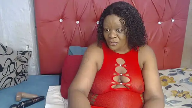 LaicyBrown76 online show from April 2026 09:23:01 PM